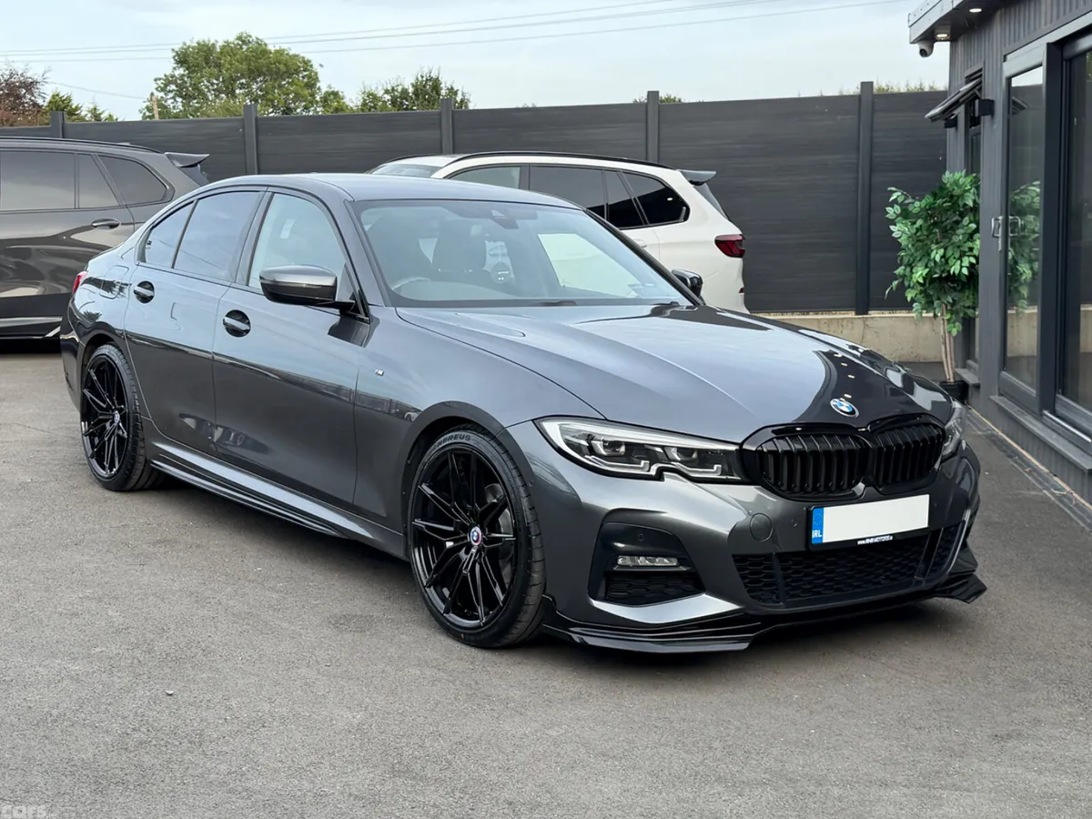 BMW 3-Series Saloon, Diesel, 2019, Grey