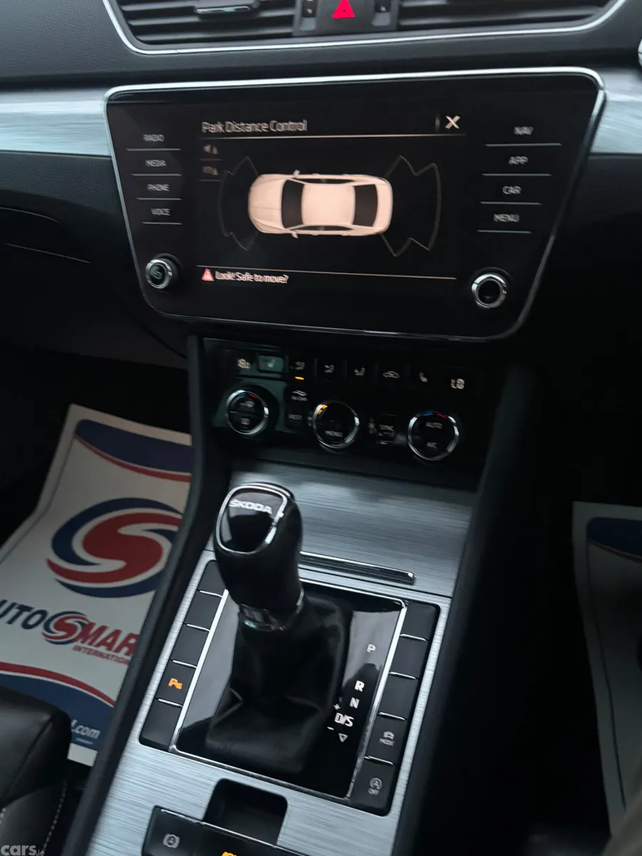 Skoda Superb Hatchback, Diesel, 2022, Silver