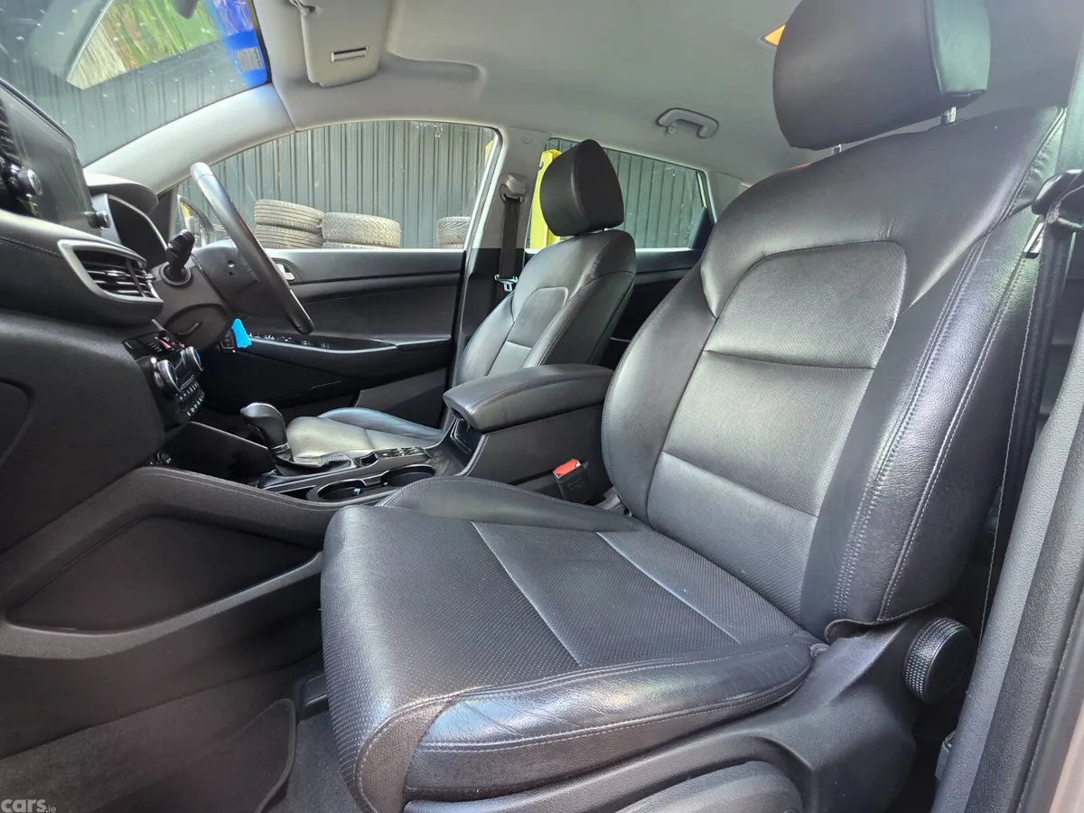 Hyundai Tucson SUV, Diesel, 2019, White