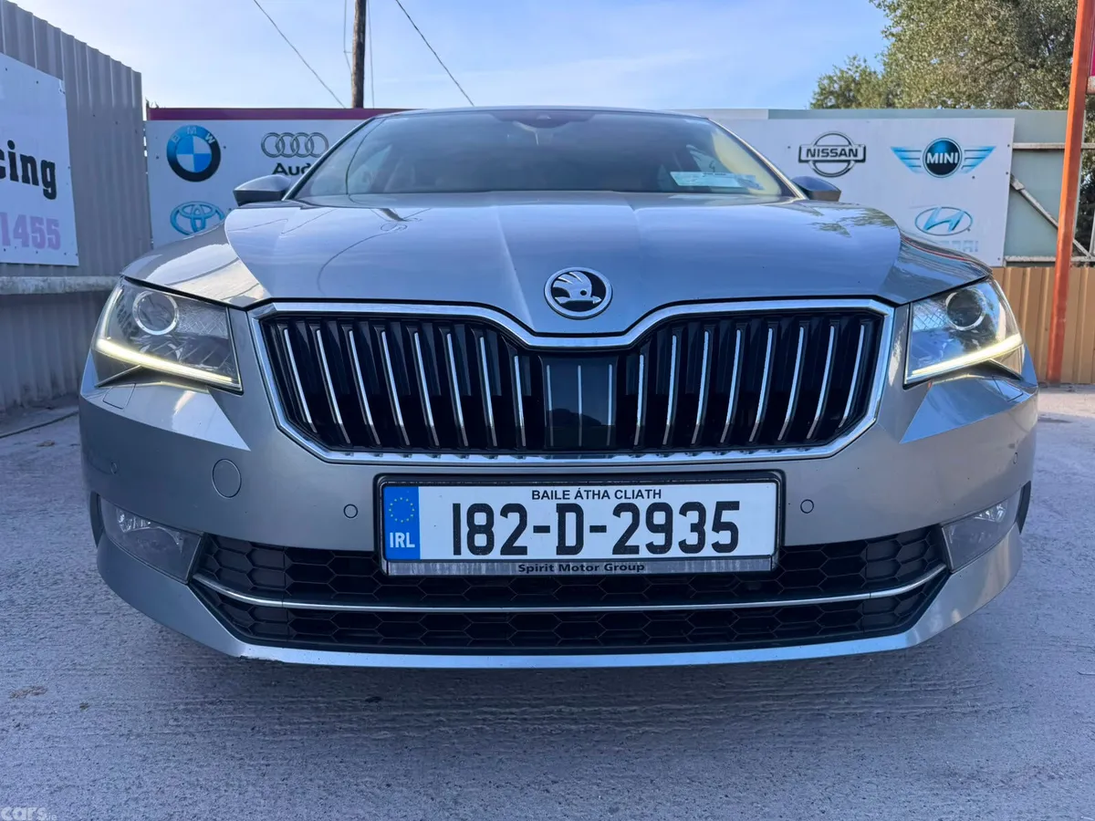 Skoda Superb Saloon, Diesel, 2018, Grey