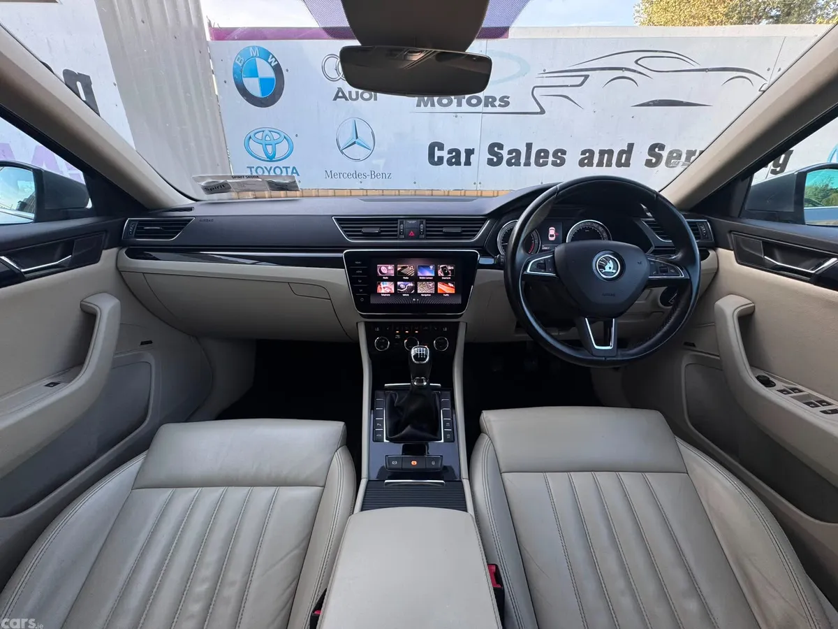 Skoda Superb Saloon, Diesel, 2018, Grey