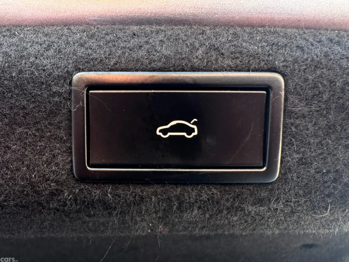 Skoda Superb Saloon, Diesel, 2018, Grey