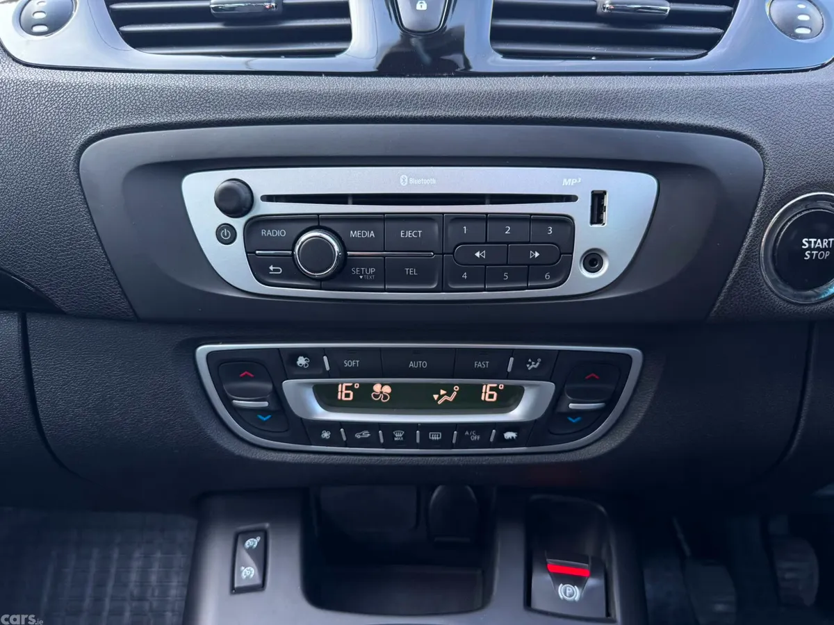 Renault Grand Scenic MPV, Diesel, 2016, Grey