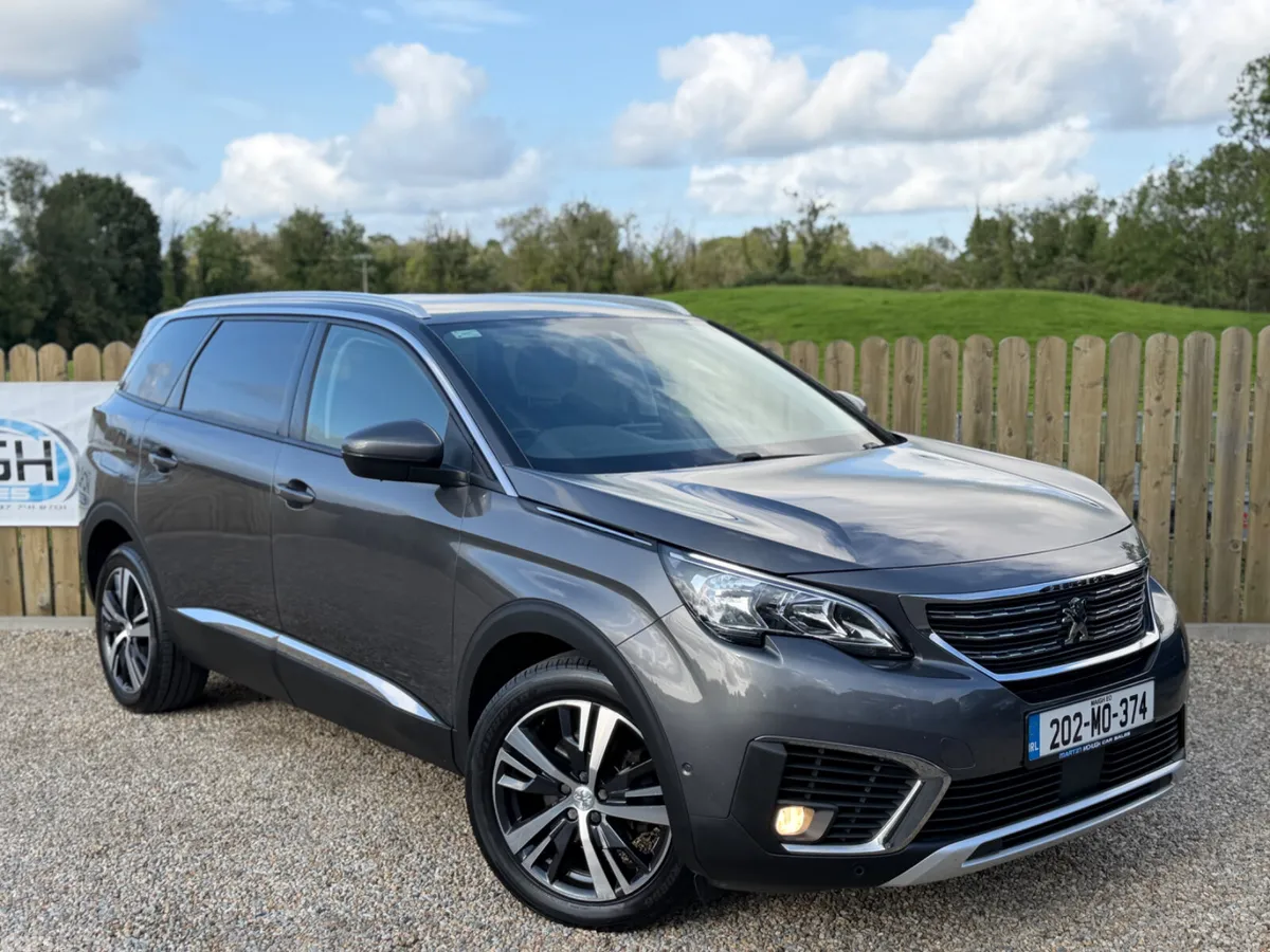 Peugeot 5008 MPV, Diesel, 2020, Grey