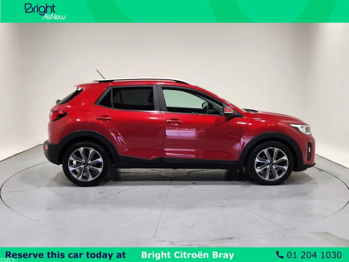 Kia Stonic SUV, Petrol, 2018, Red