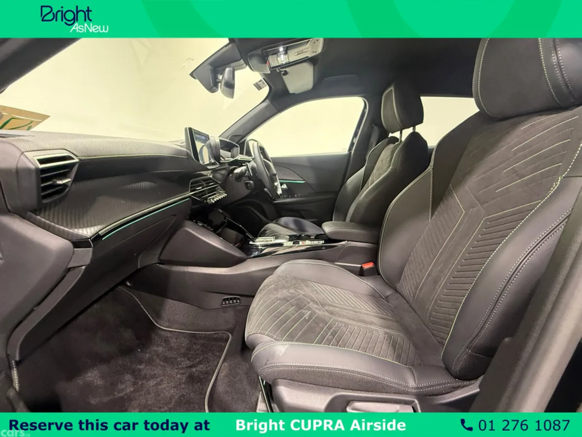Peugeot 2008 MPV, Petrol, 2025, Black