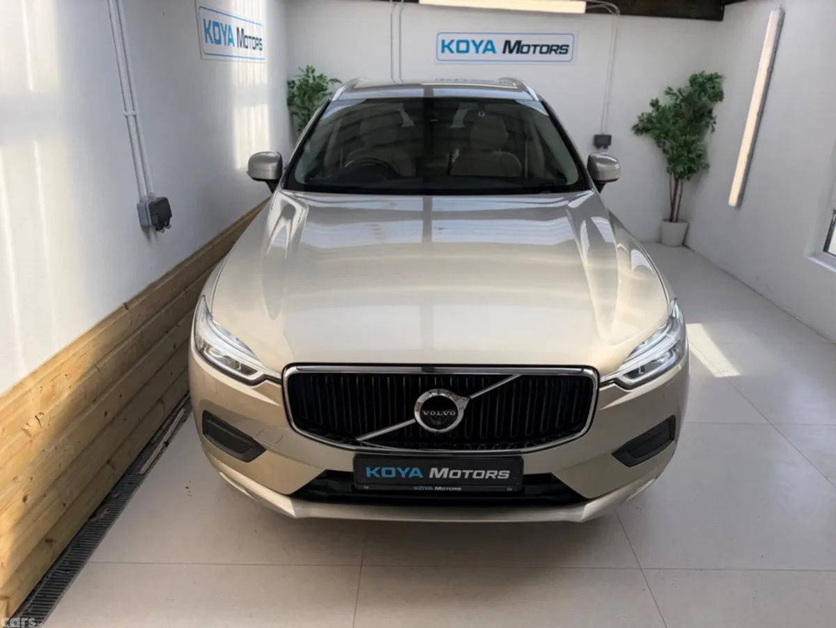 Volvo XC60 SUV, Diesel, 2018, Gold