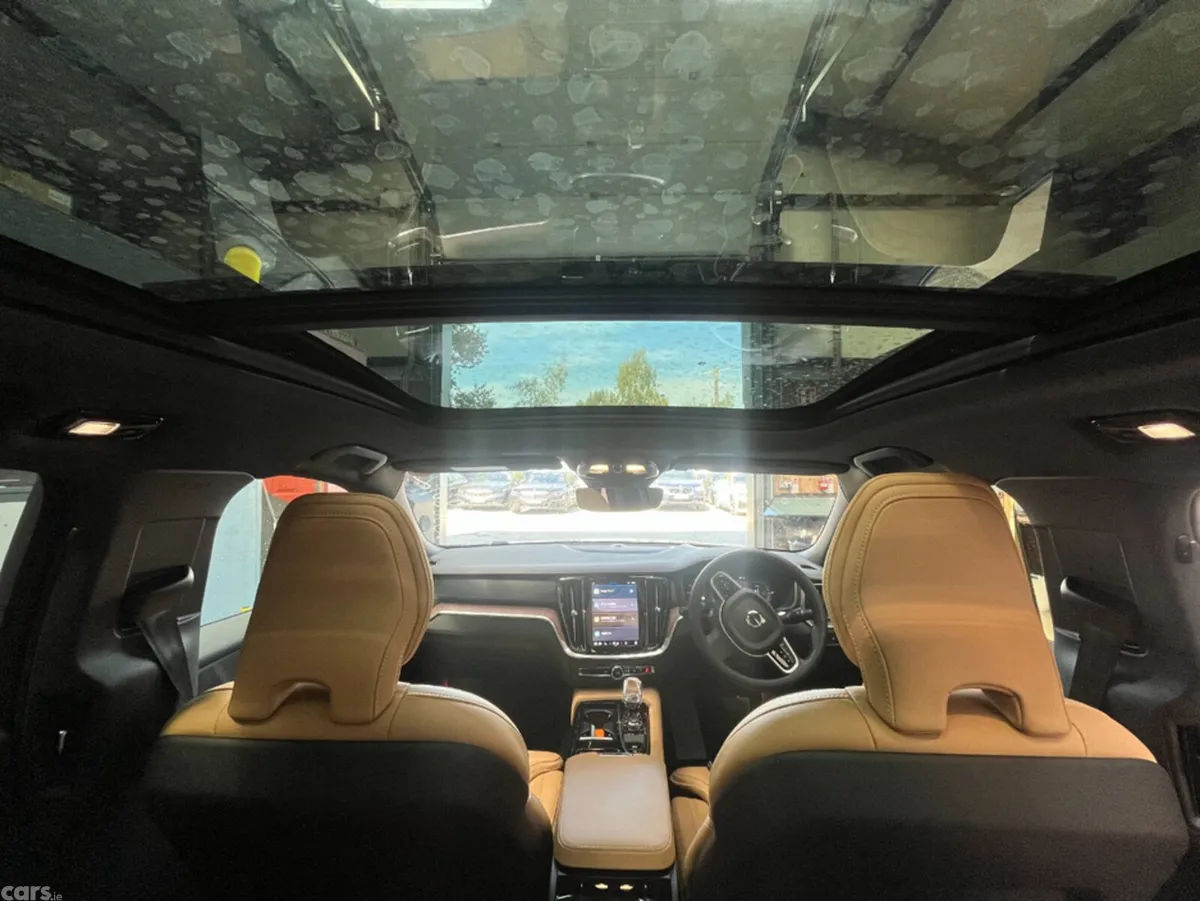 Volvo V60 Estate, Petrol Hybrid, 2025, Grey