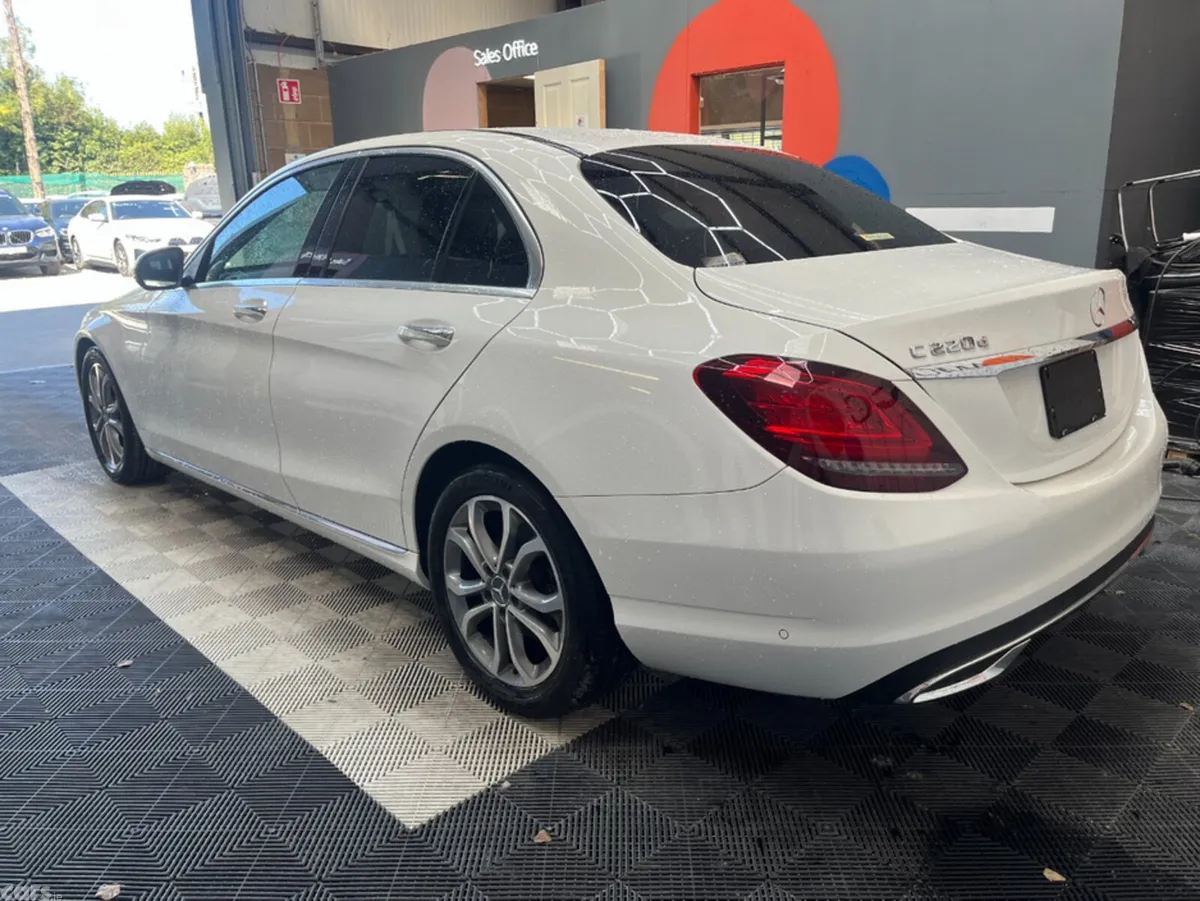 Mercedes-Benz C-Class Saloon, Diesel, 2019, White