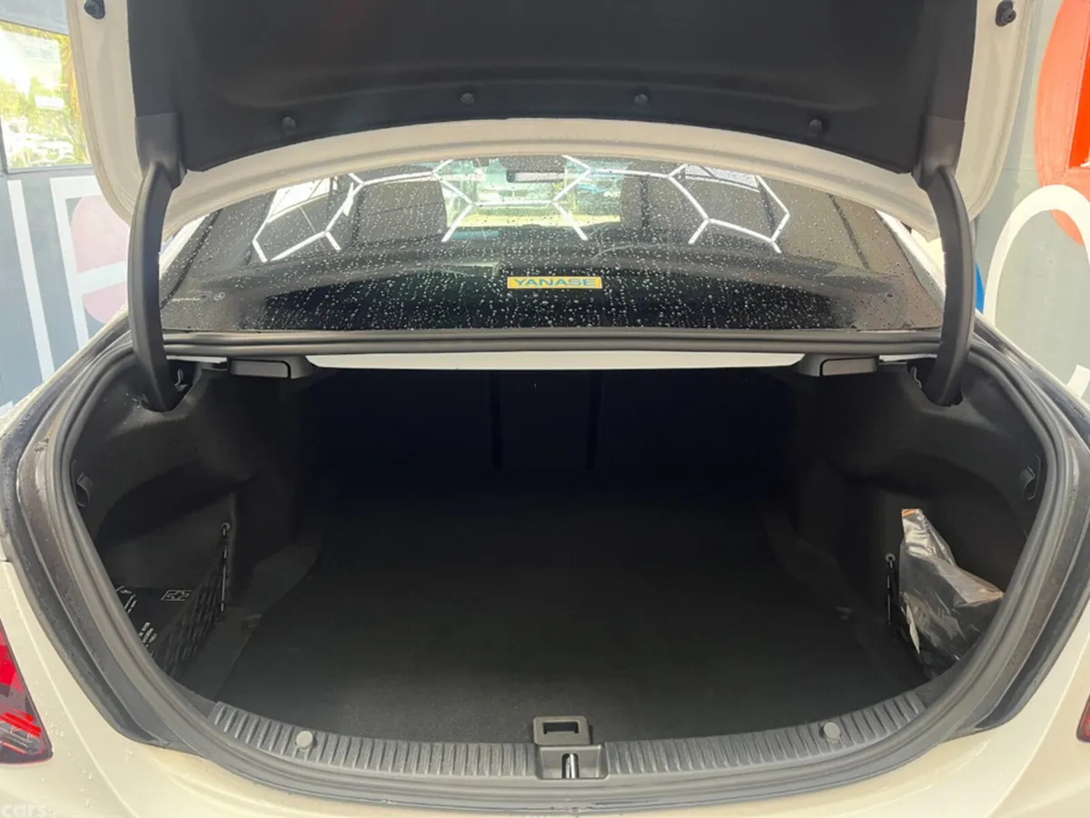 Mercedes-Benz C-Class Saloon, Diesel, 2019, White
