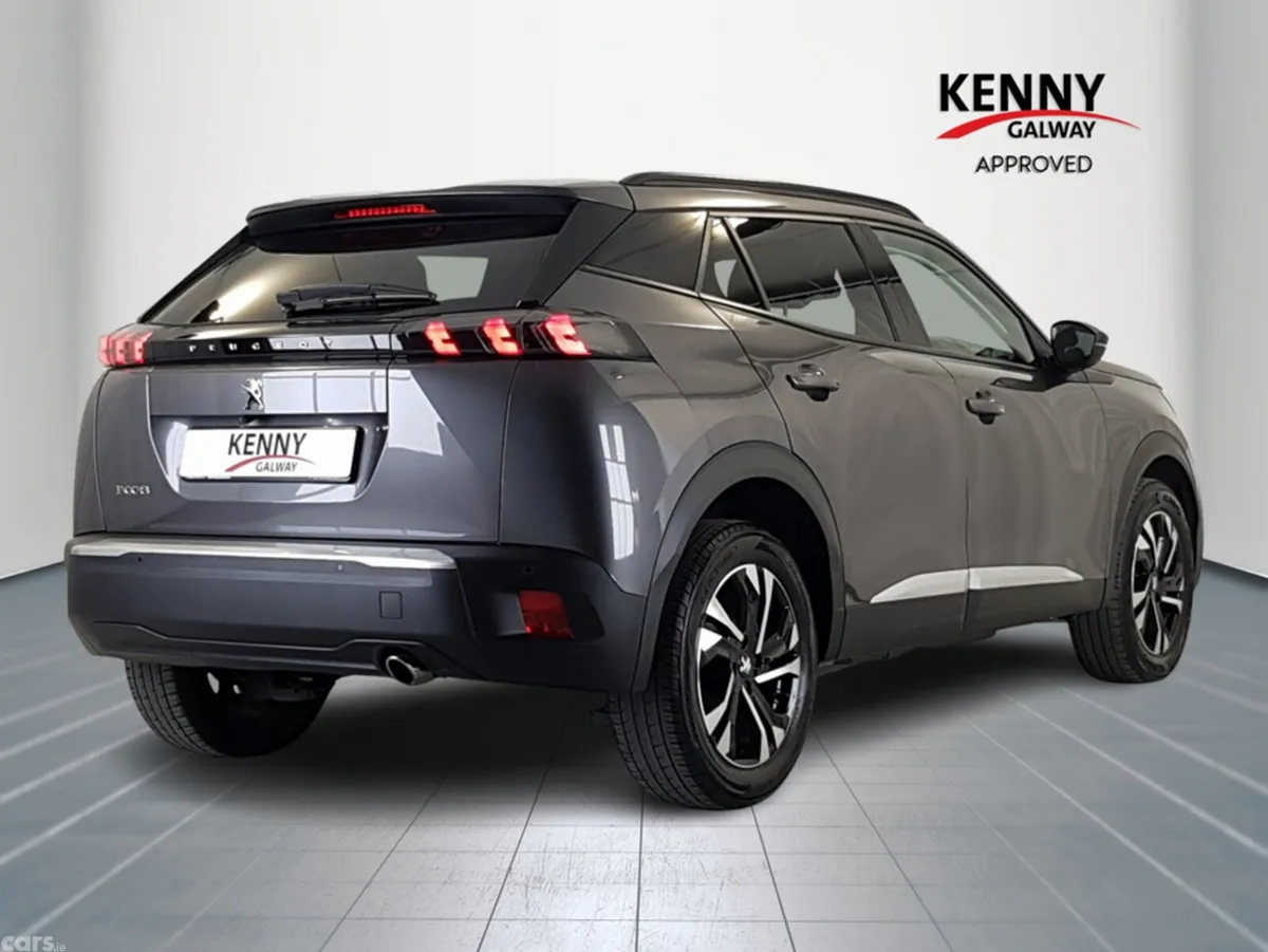 Peugeot 2008 MPV, Diesel, 2022, Grey