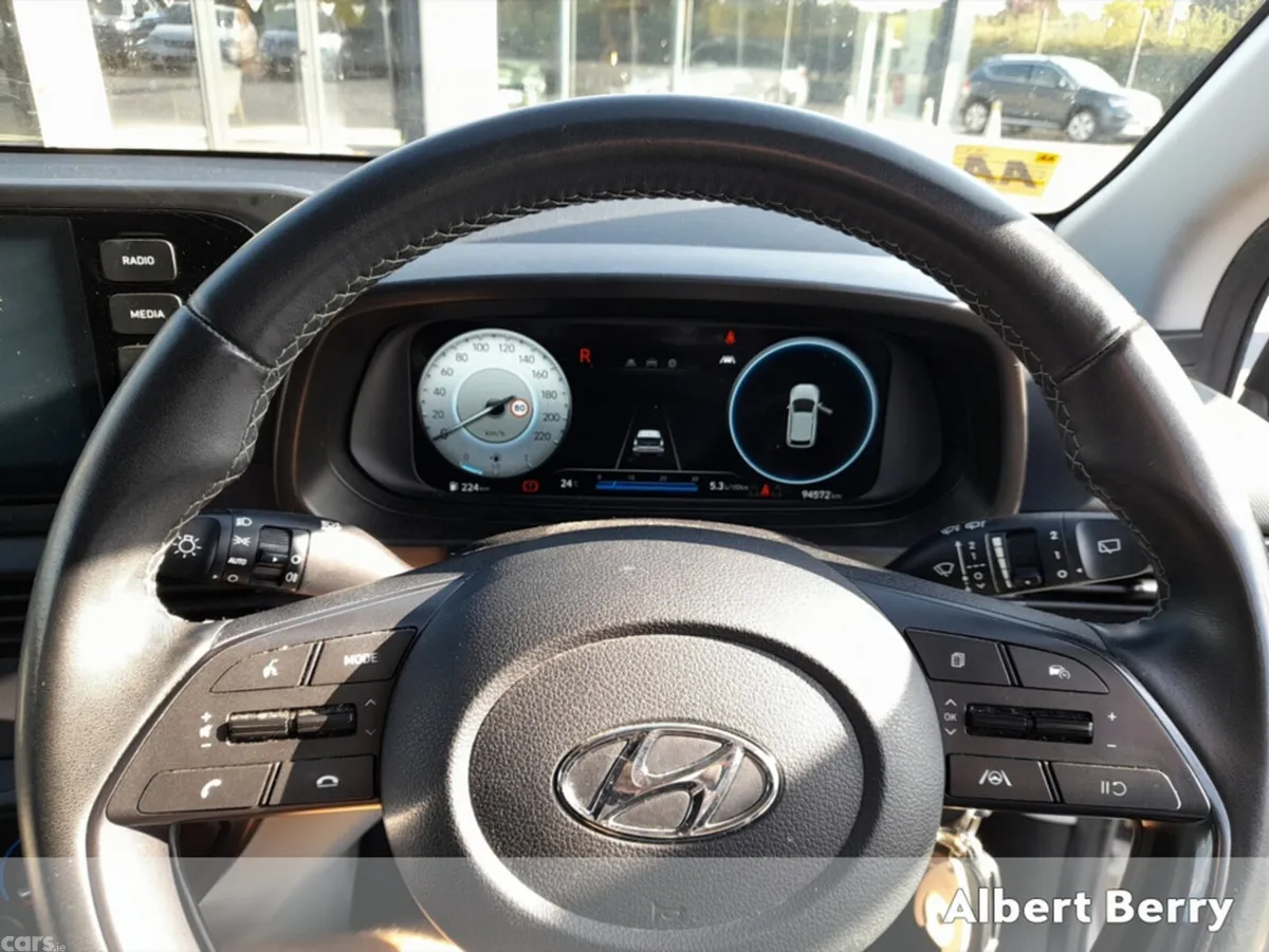 Hyundai i20 Hatchback, Petrol, 2021, Grey