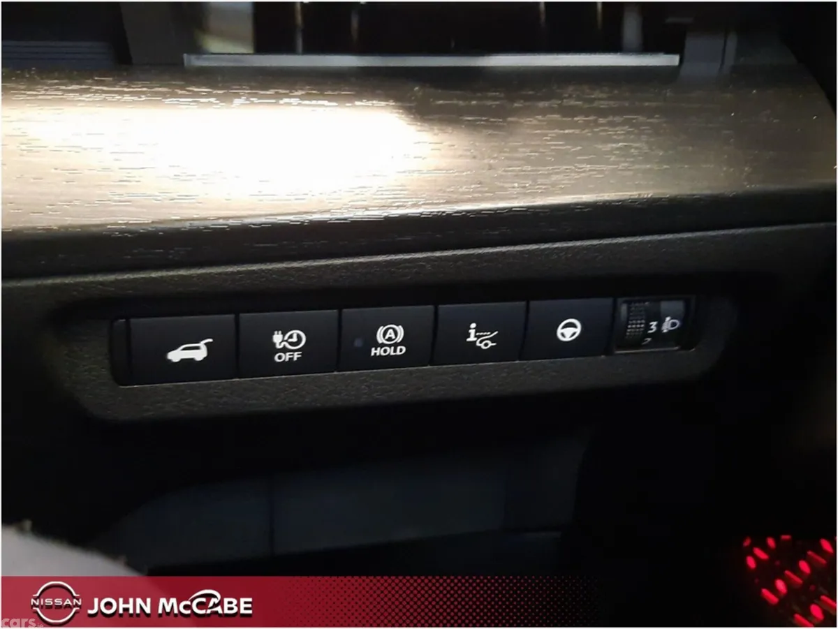 Nissan Ariya MPV, Electric, 2025, Grey