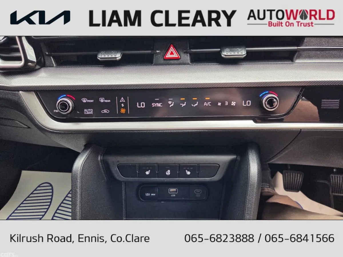 Kia Sportage MPV, Diesel, 2023, Red