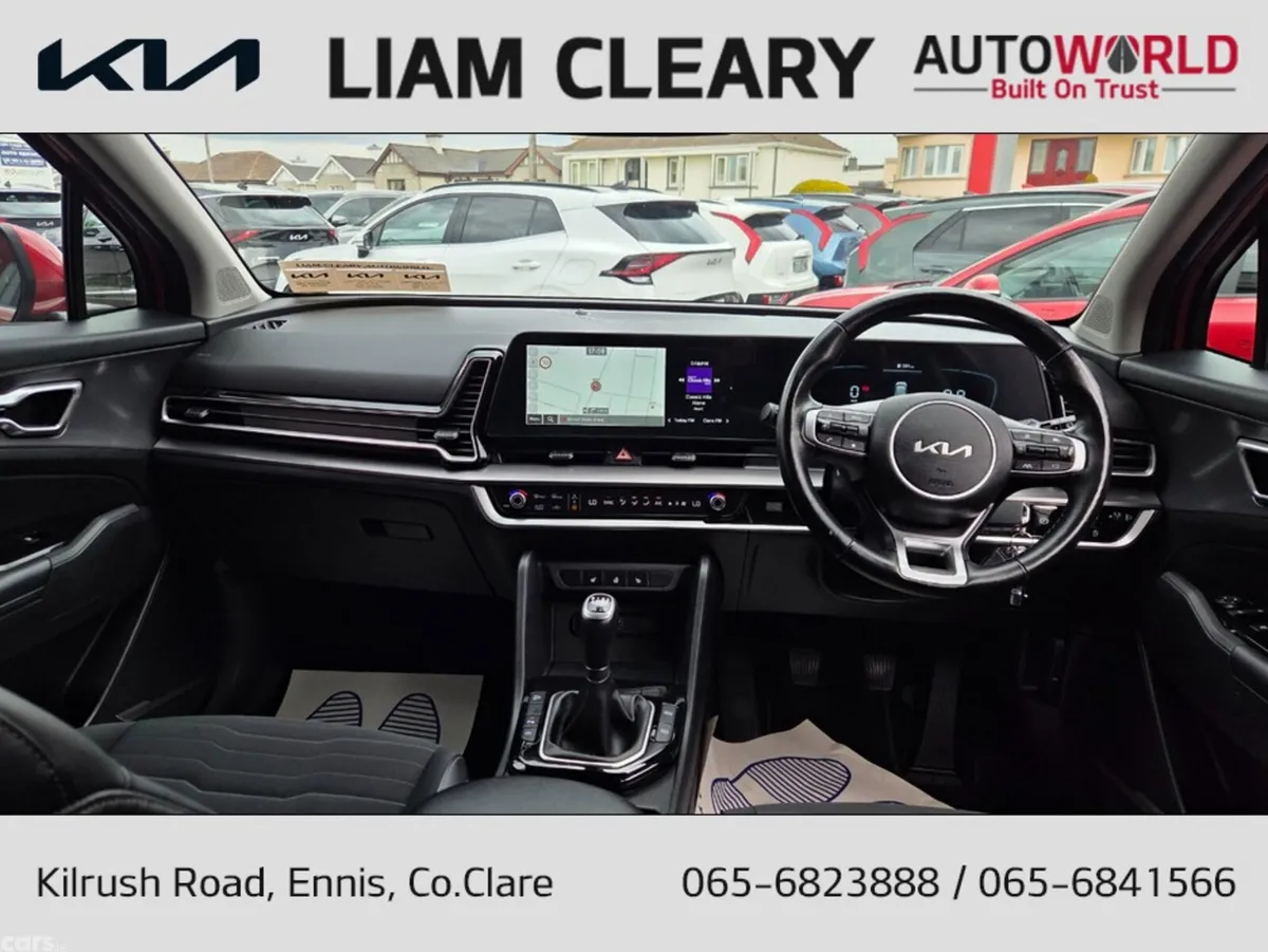 Kia Sportage MPV, Diesel, 2023, Red