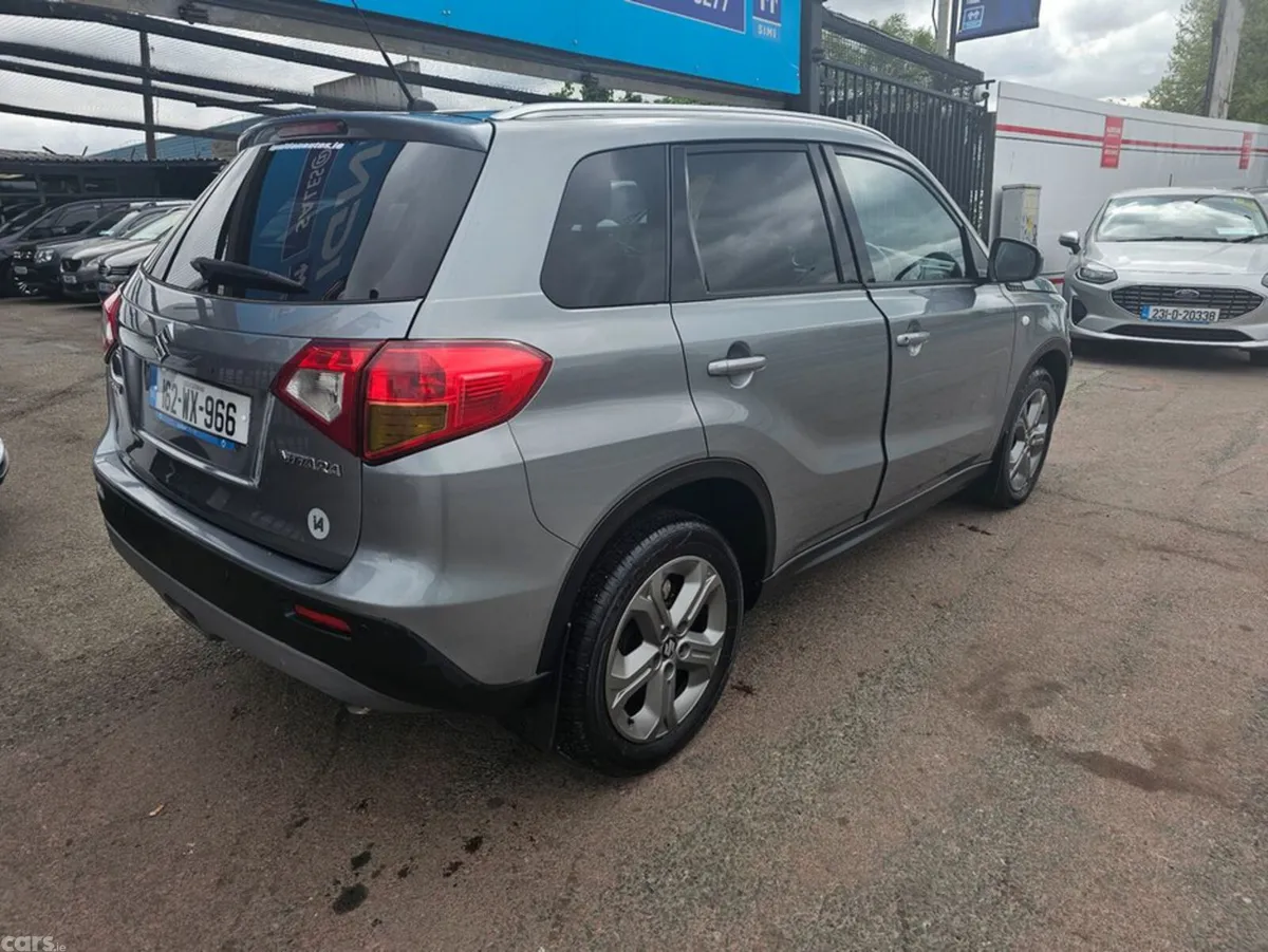 Suzuki Vitara Hatchback, Diesel, 2016, Grey