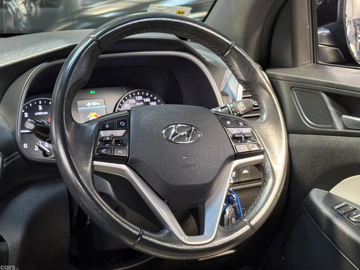 Hyundai Tucson MPV, Diesel, 2019, Black