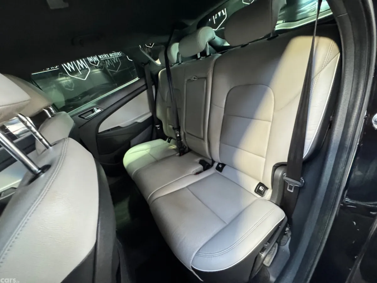 Hyundai Tucson MPV, Diesel, 2019, Black
