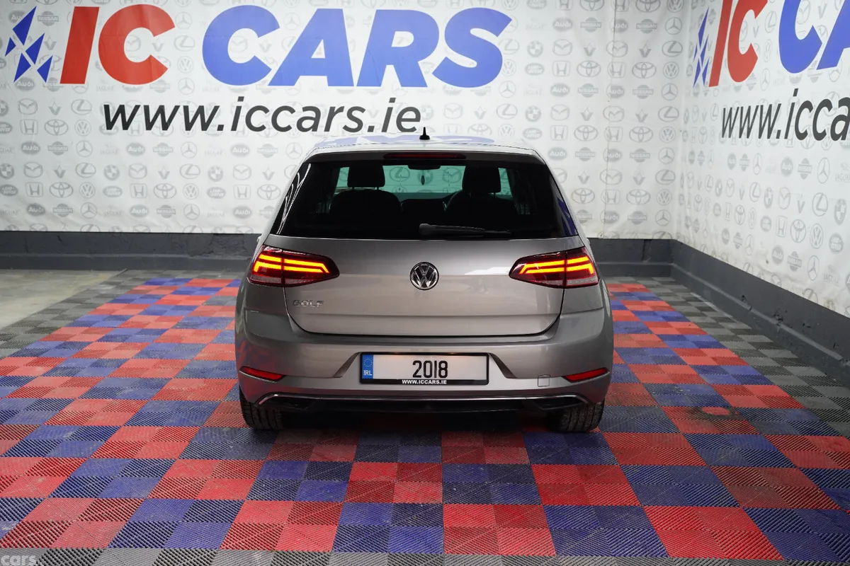 Volkswagen Golf Hatchback, Petrol, 2018, Grey