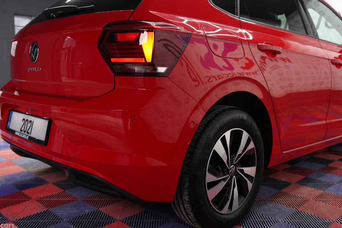 Volkswagen Polo Hatchback, Petrol, 2021, Red