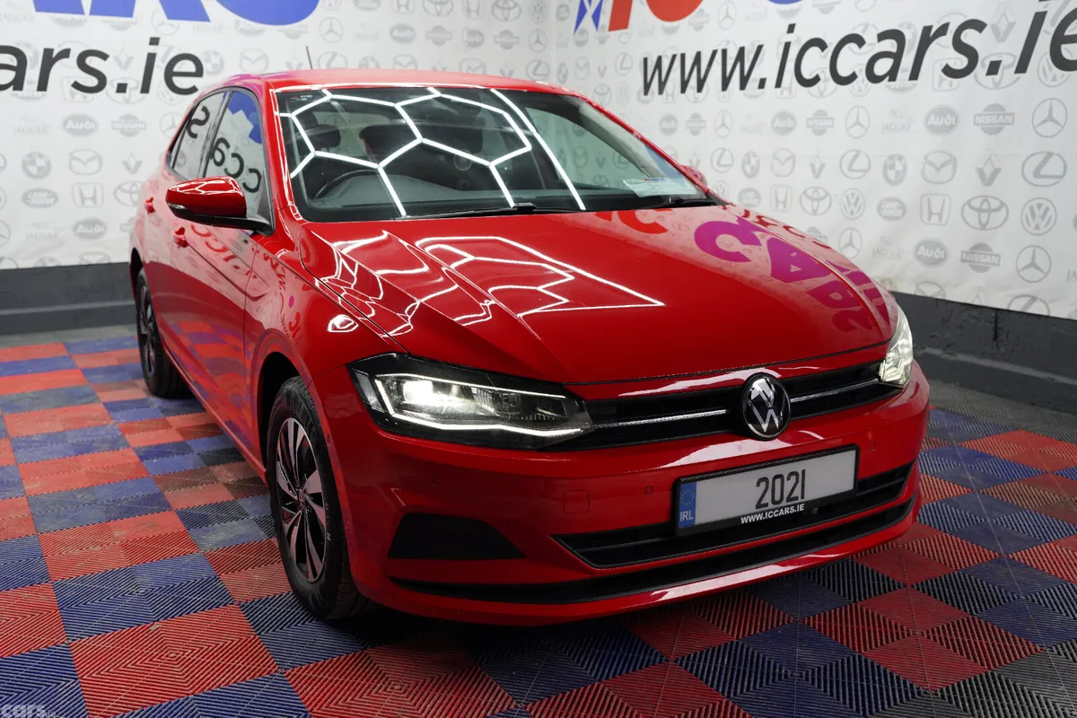 Volkswagen Polo Hatchback, Petrol, 2021, Red