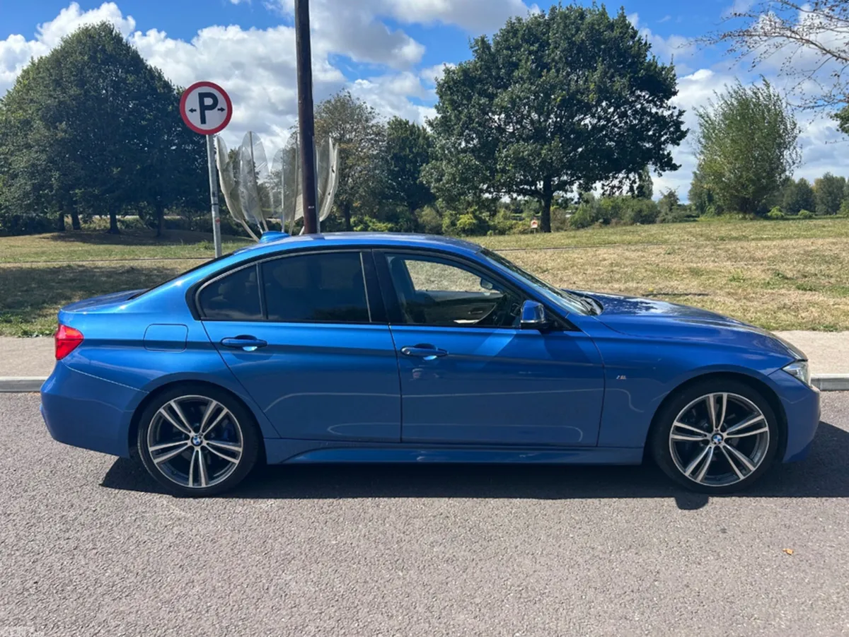 BMW 3-Series Saloon, Diesel, 2017, Blue