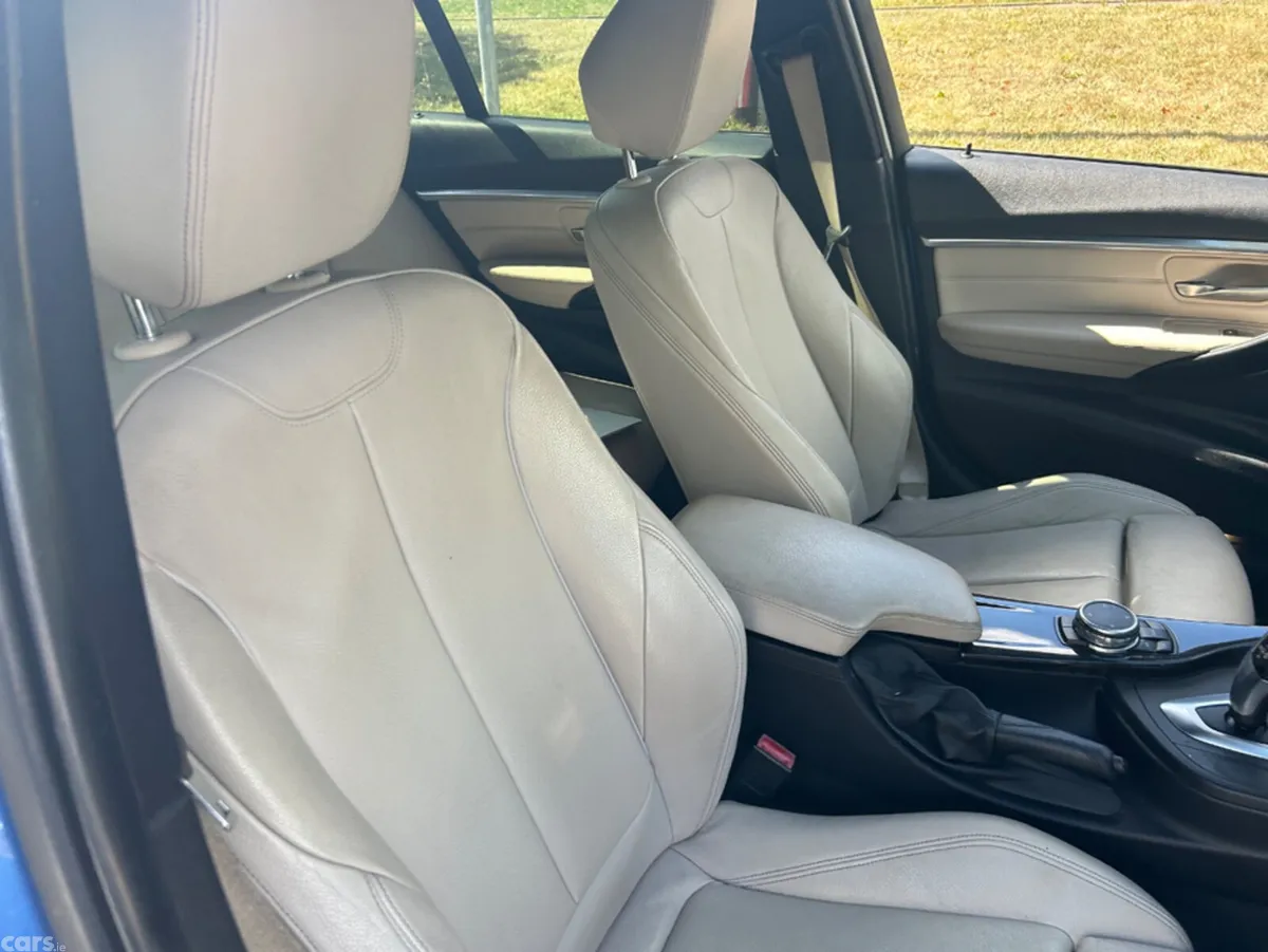 BMW 3-Series Saloon, Diesel, 2017, Blue