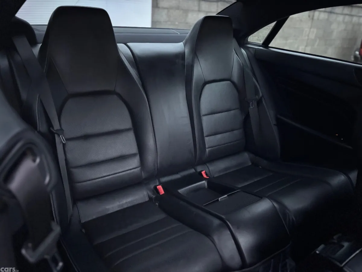 Mercedes-Benz E-Class Coupe, Diesel, 2016, White