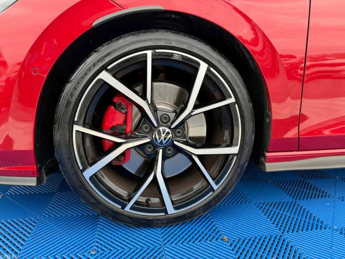 Volkswagen Golf Hatchback, Petrol, 2023, Red