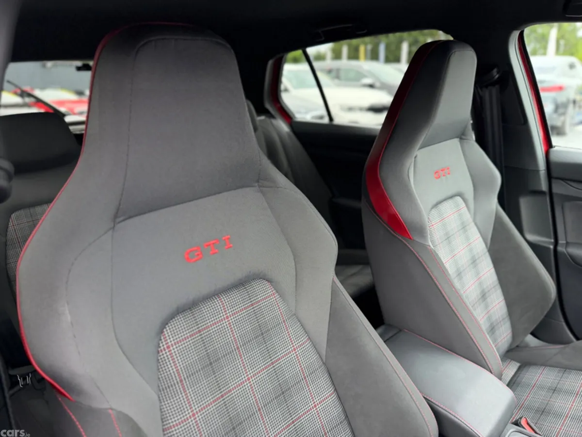 Volkswagen Golf Hatchback, Petrol, 2023, Red