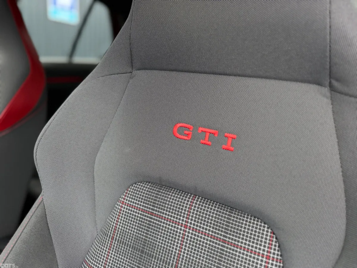 Volkswagen Golf Hatchback, Petrol, 2023, Red