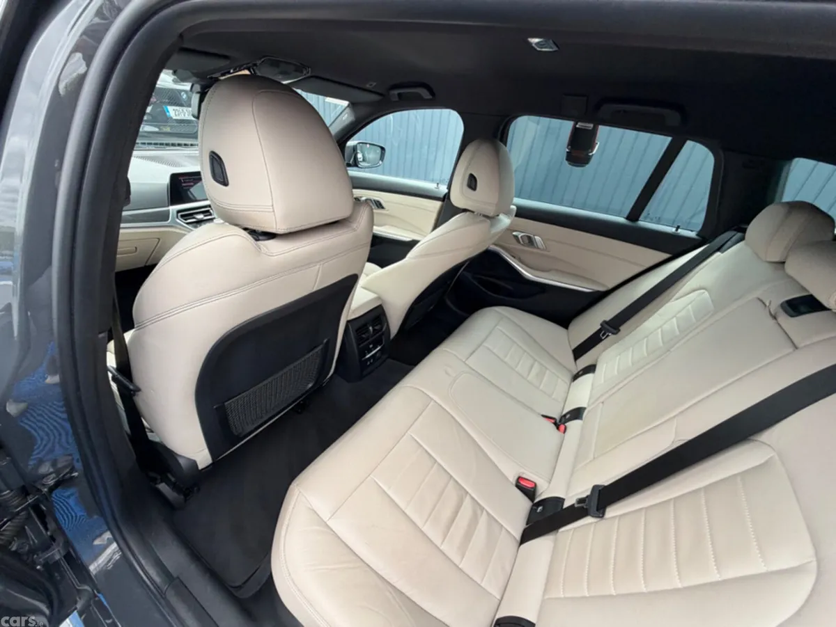 BMW 3-Series Estate, Diesel, 2020, Grey