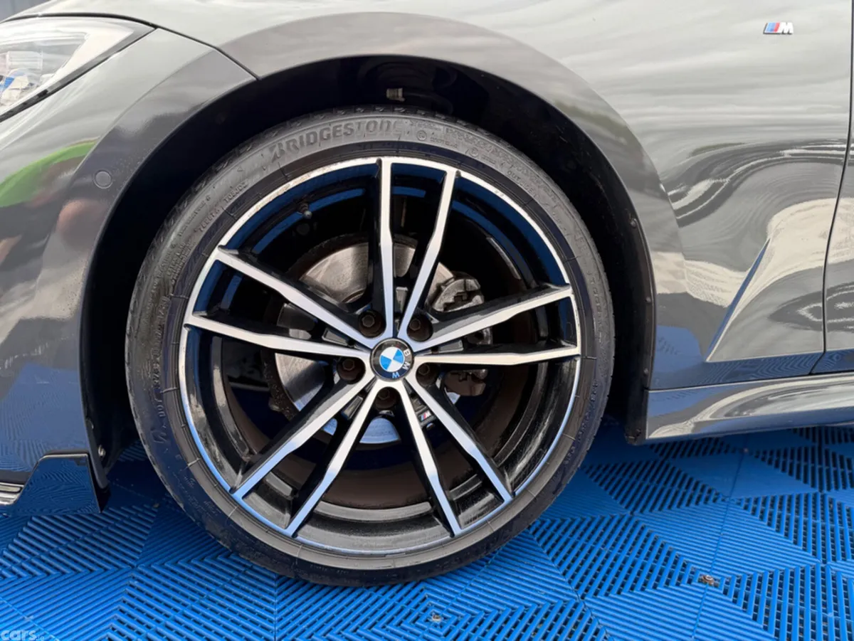BMW 3-Series Estate, Diesel, 2020, Grey