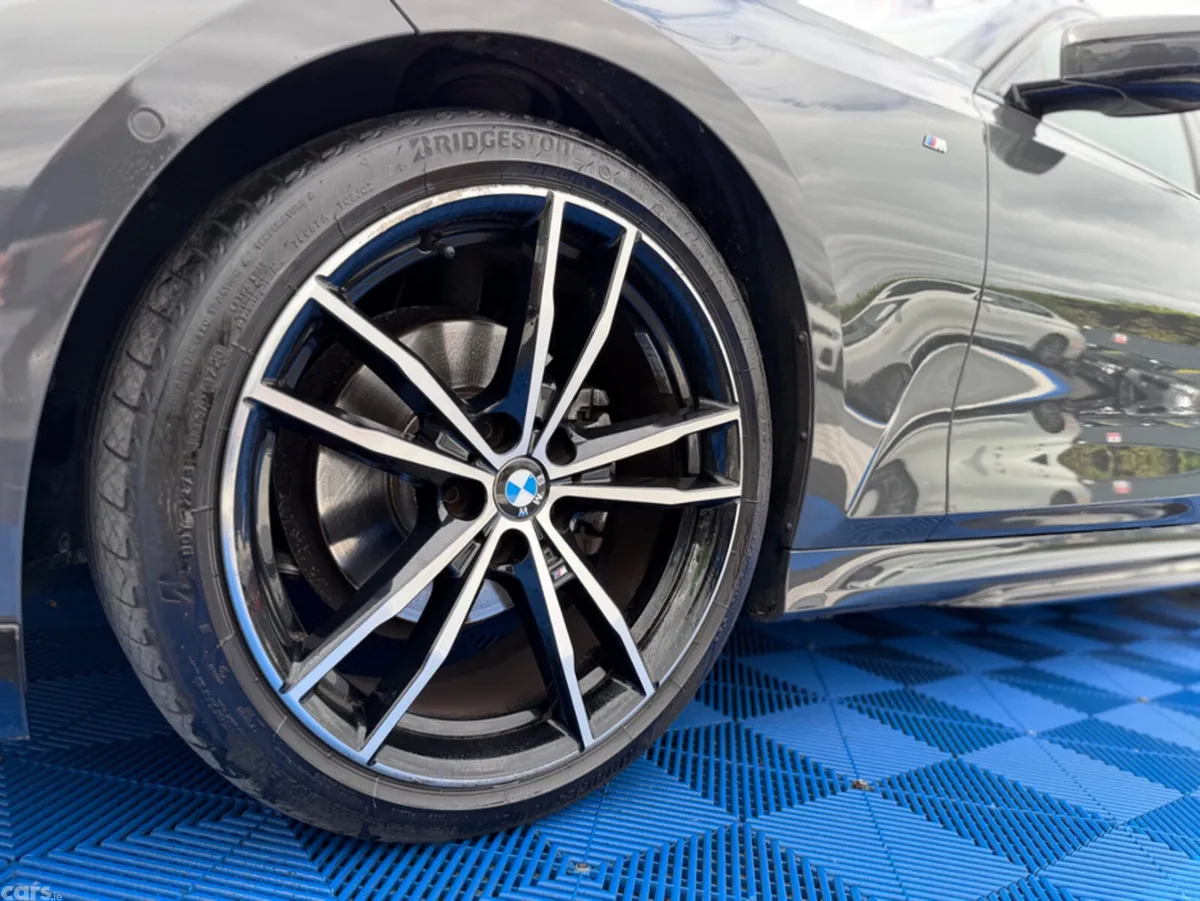 BMW 3-Series Estate, Diesel, 2020, Grey