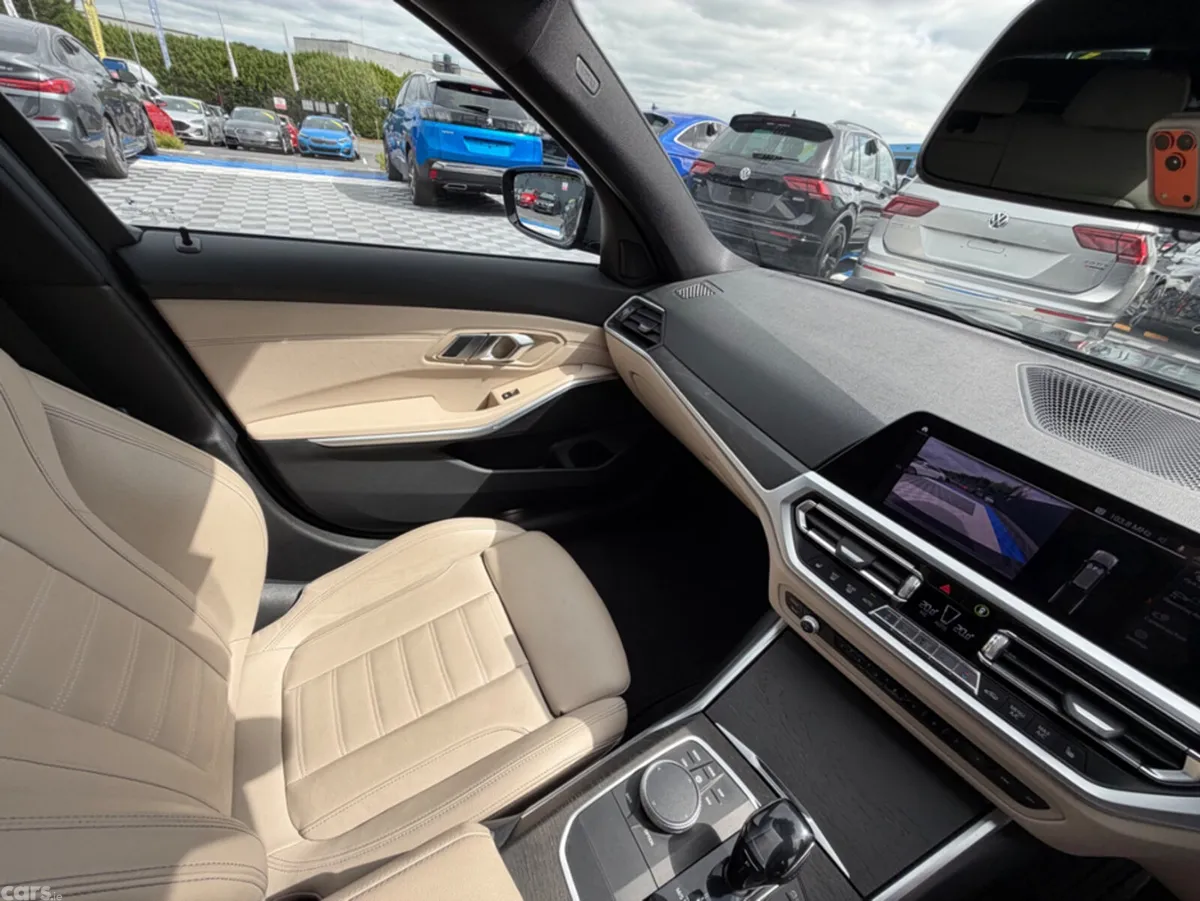 BMW 3-Series Estate, Diesel, 2020, Grey