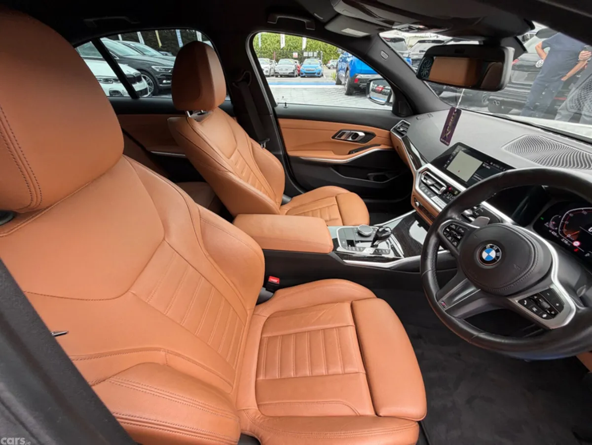 BMW 3-Series Saloon, Diesel, 2021, White