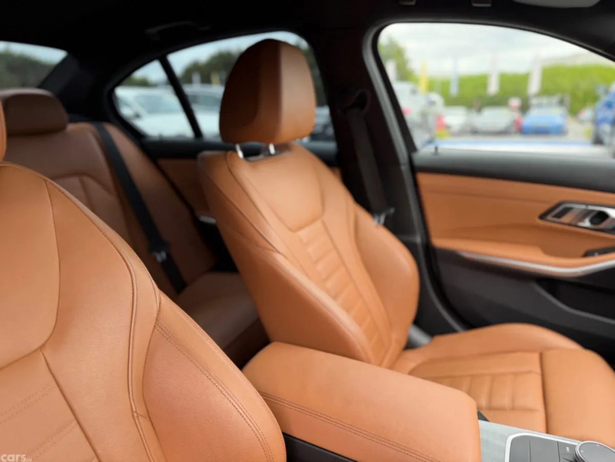 BMW 3-Series Saloon, Diesel, 2021, White