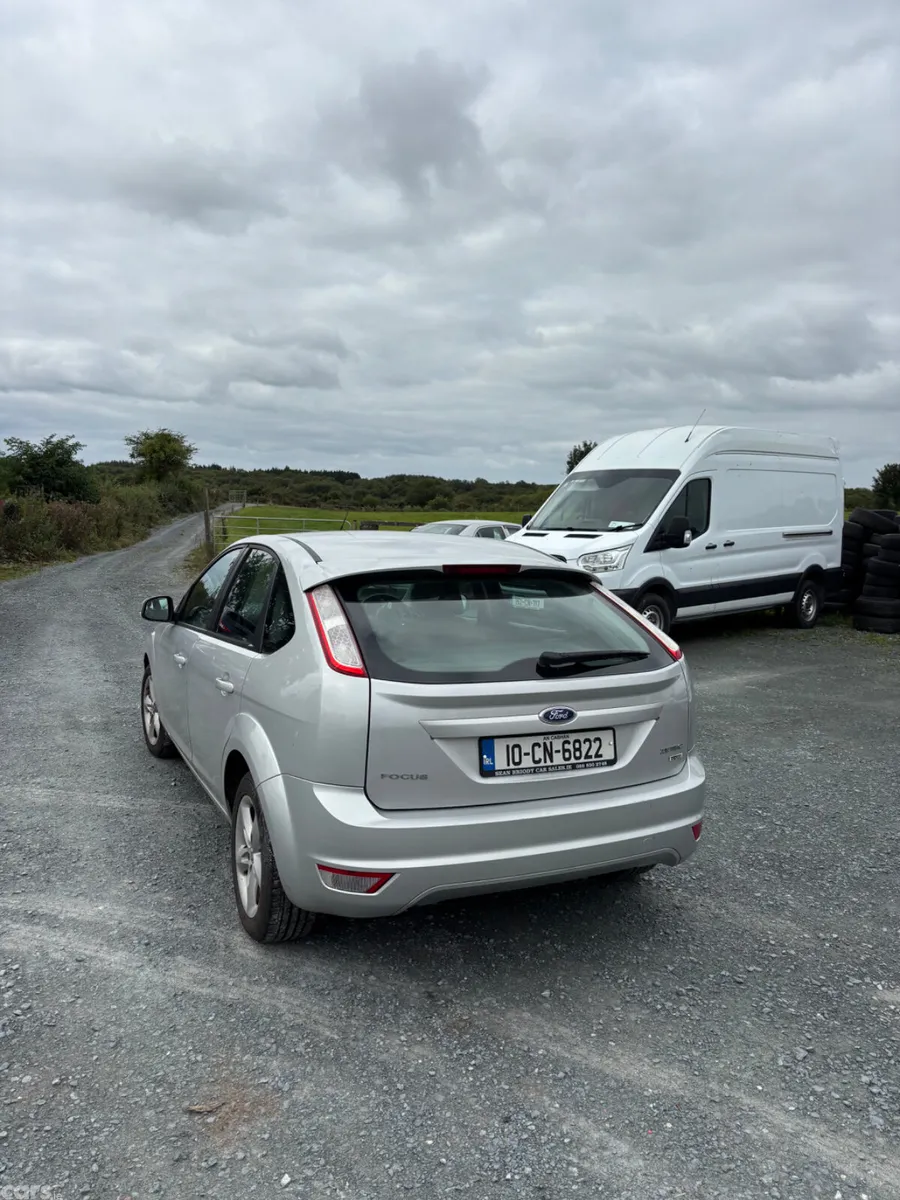 Ford Focus Hatchback, Diesel, 2010, Silver