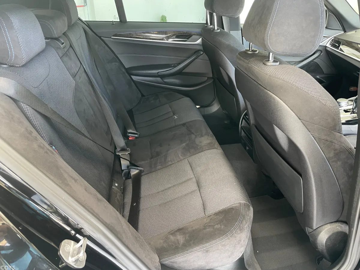BMW 5-Series Saloon, Diesel, 2017, Black