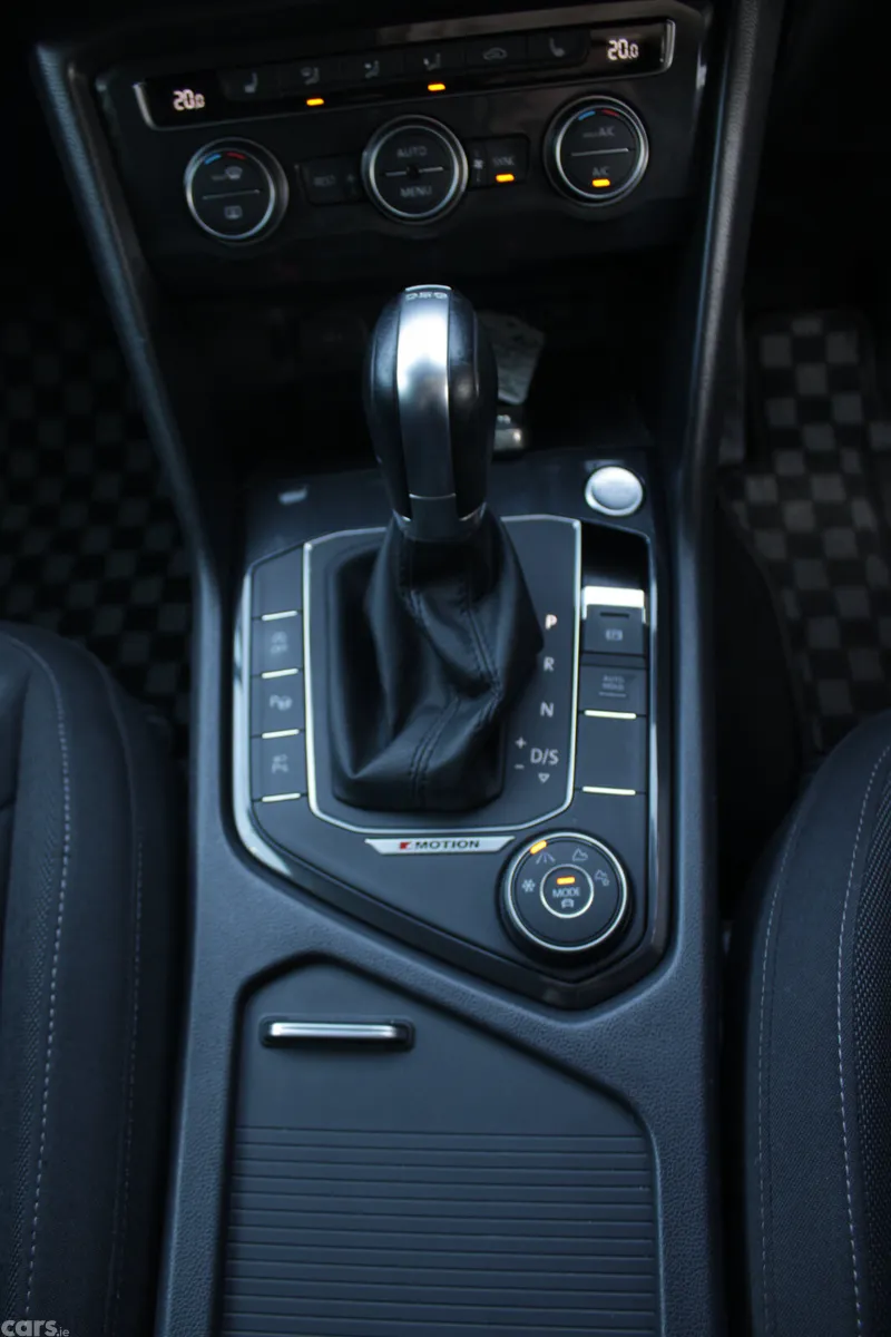 Volkswagen Tiguan MPV, Diesel, 2020, Black