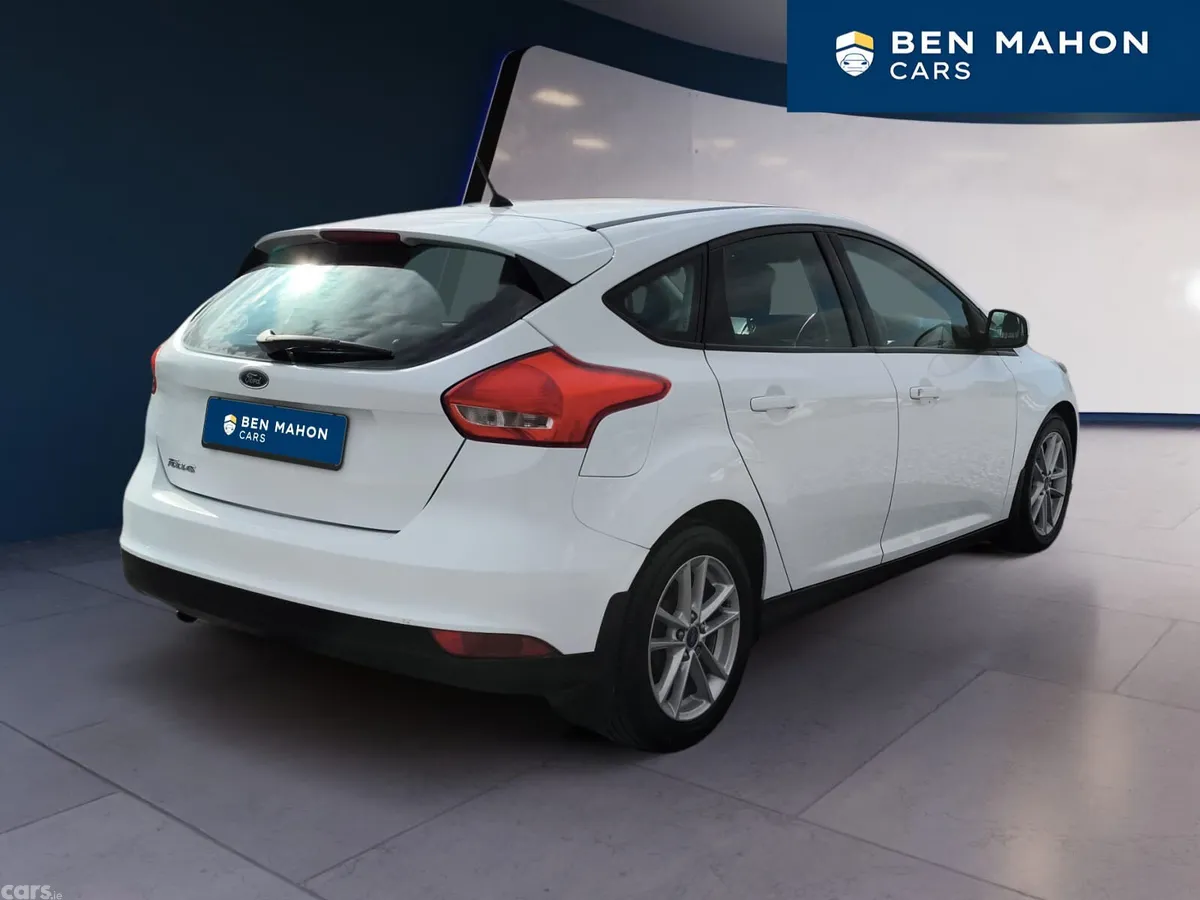 Ford Focus Hatchback, Diesel, 2017, White