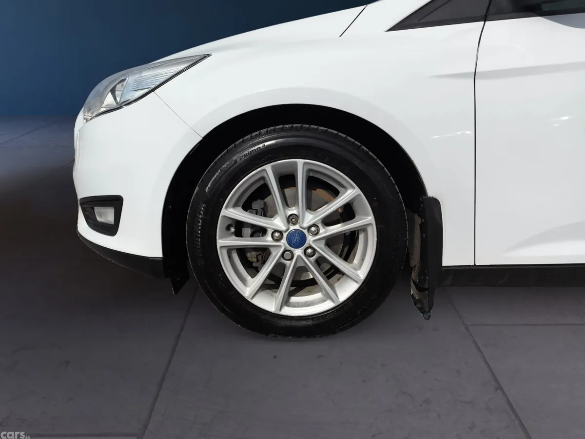 Ford Focus Hatchback, Diesel, 2017, White