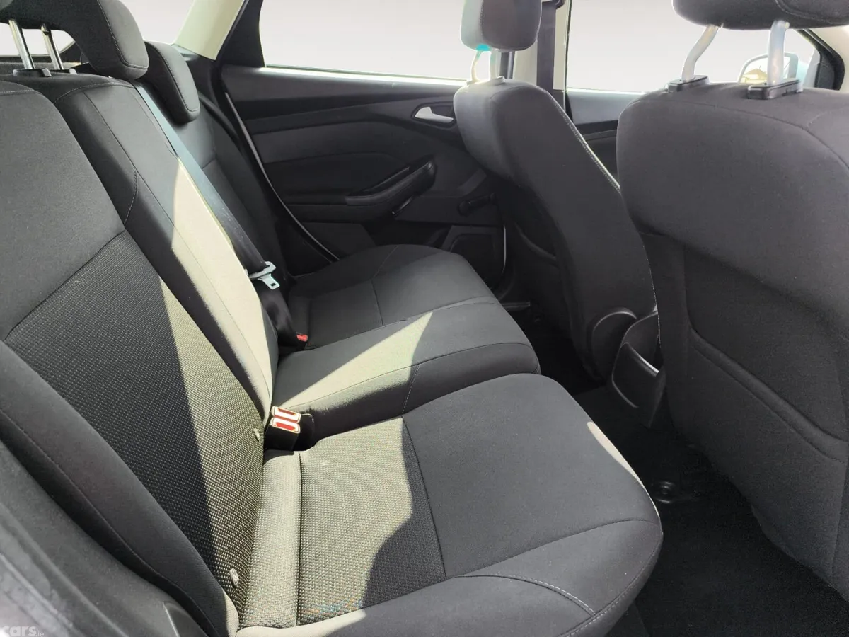 Ford Focus Hatchback, Diesel, 2017, White