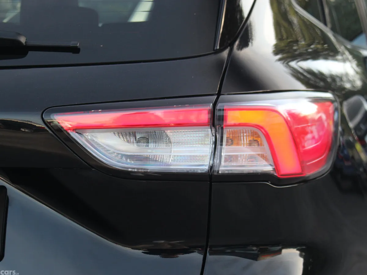 Ford Kuga SUV, Petrol Plug-in Hybrid, 2022, Black