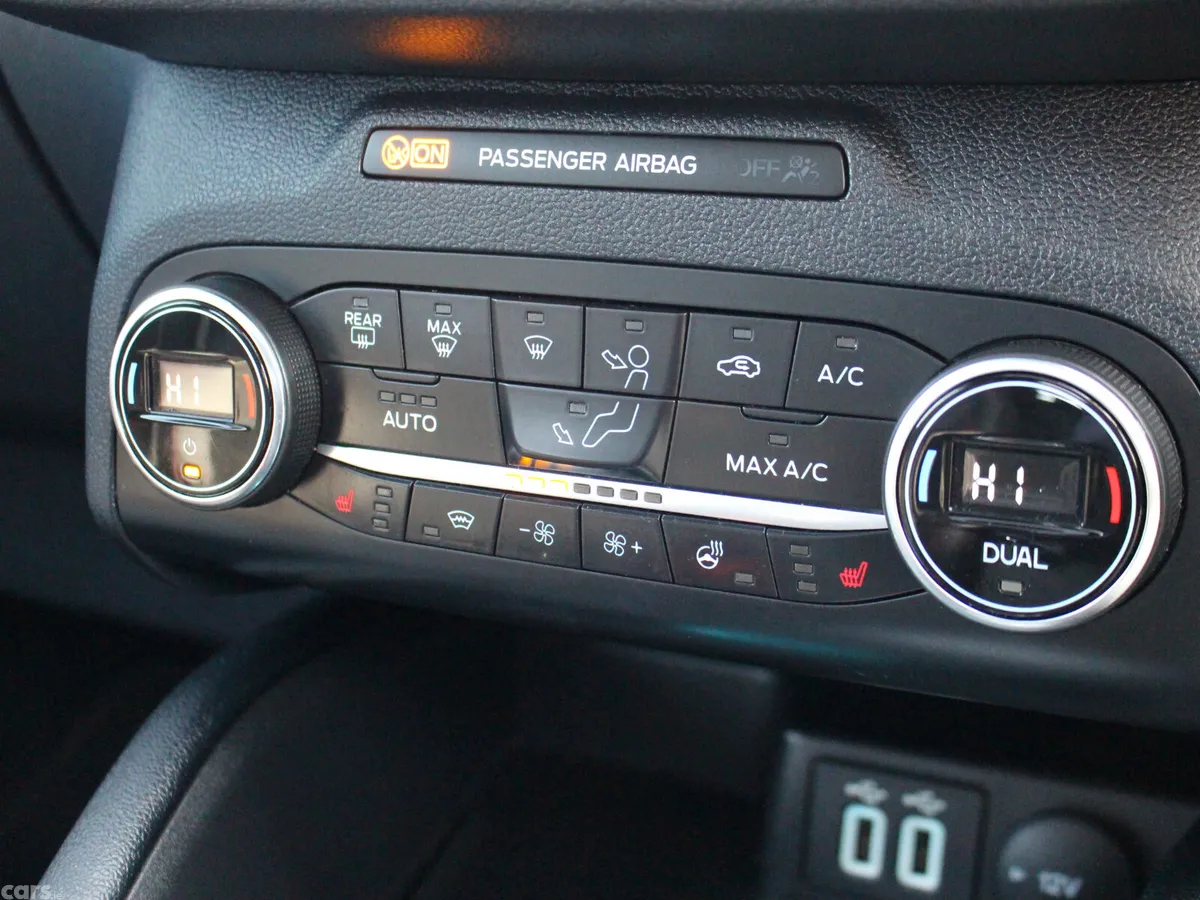 Ford Kuga SUV, Petrol Plug-in Hybrid, 2022, Black