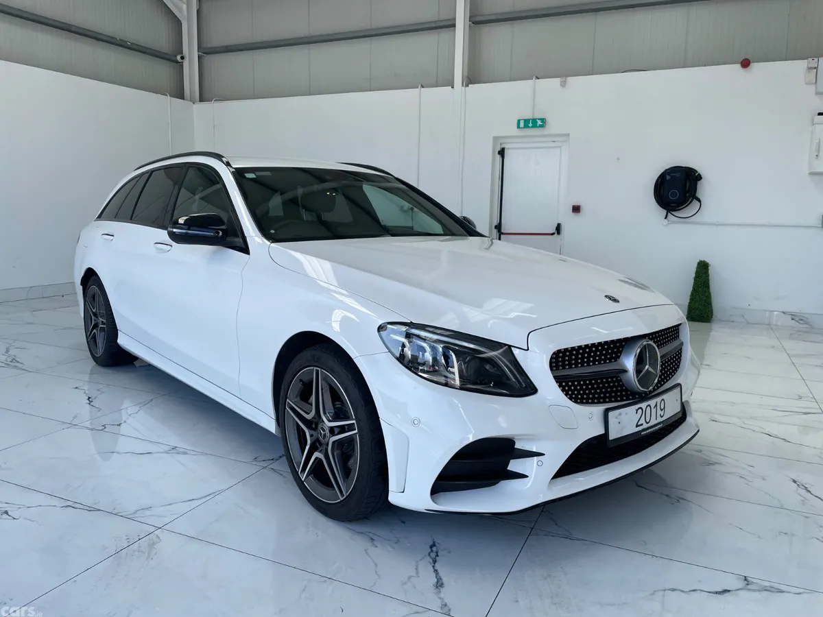 Mercedes-Benz C-Class Estate, Diesel, 2019, White
