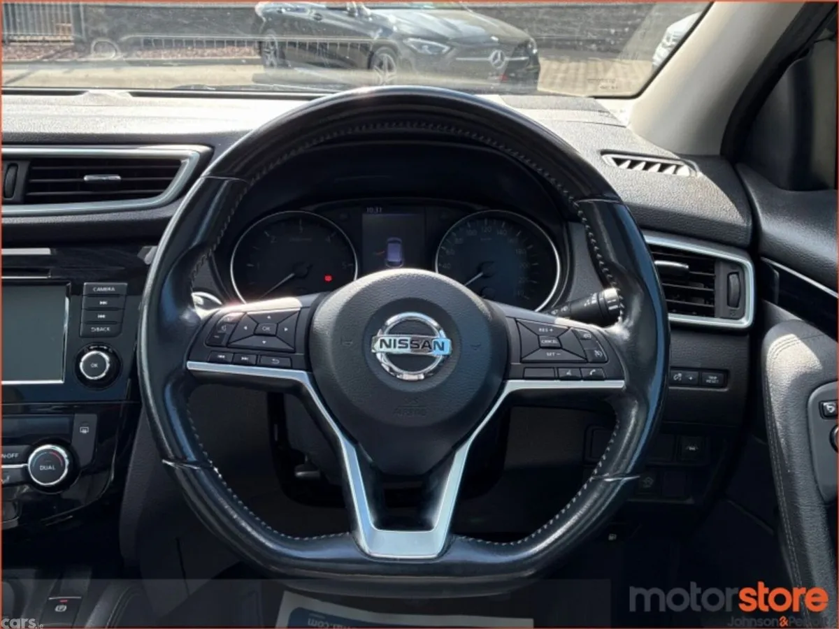 Nissan Qashqai MPV, Diesel, 2020, Grey