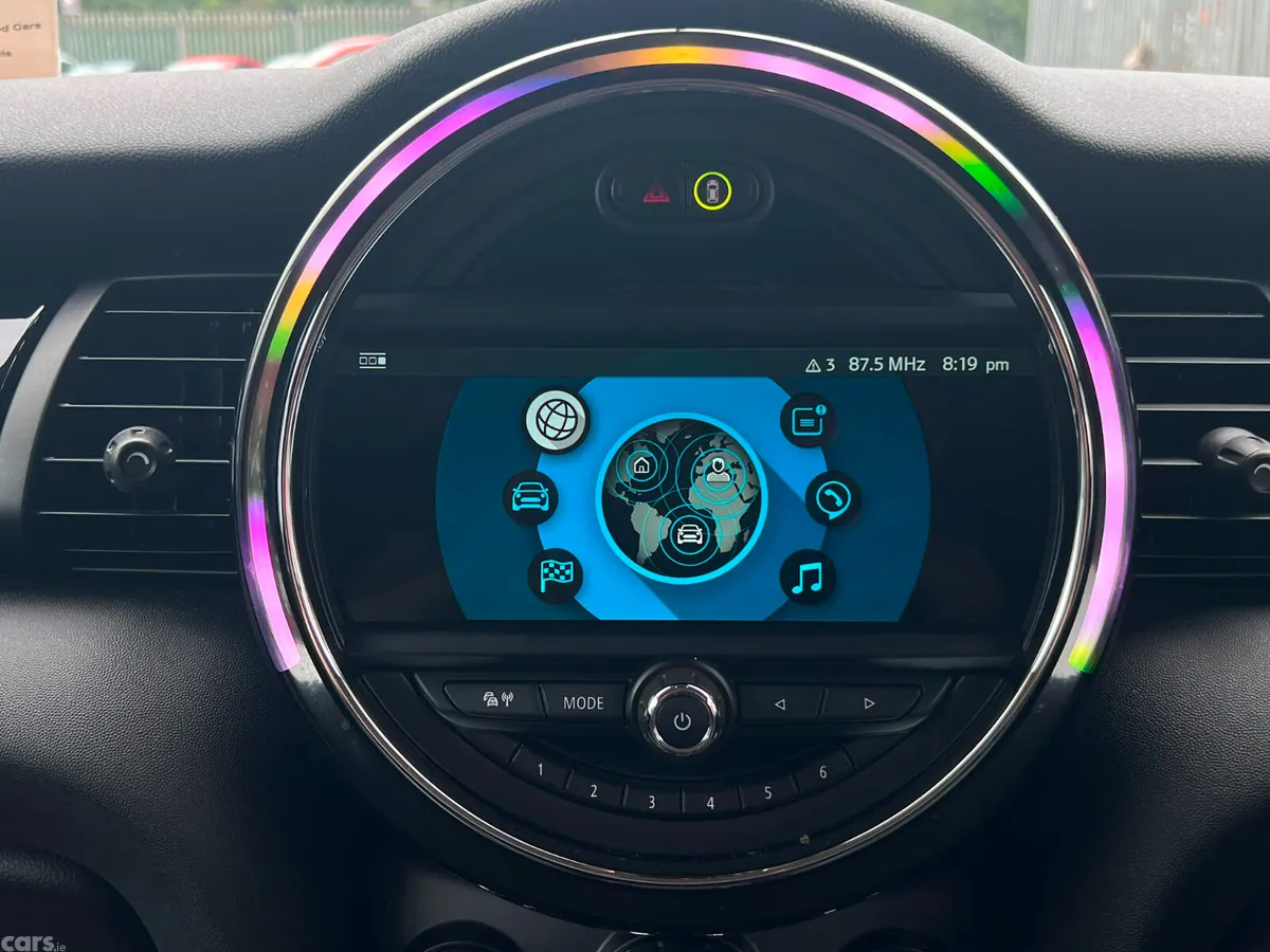 Mini Cooper Hatchback, Diesel, 2019, Black