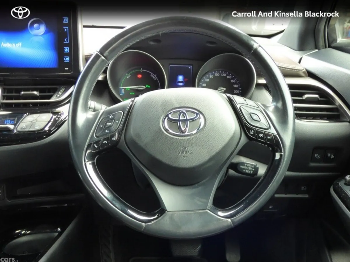 Toyota C-HR SUV, Petrol Hybrid, 2018, Silver