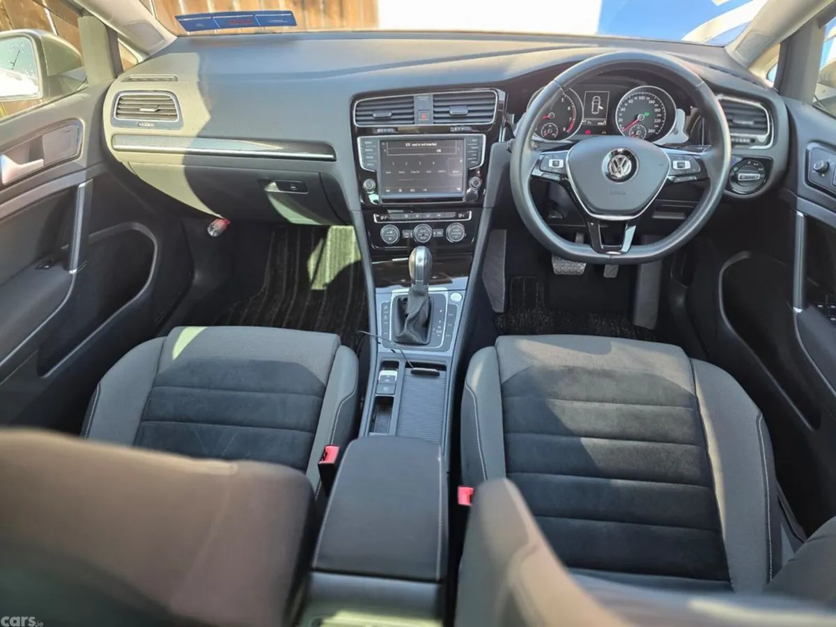 Volkswagen Golf Hatchback, Petrol, 2016, Grey